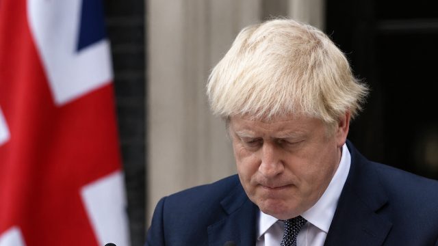Political Shift as UK Leader Announces Resignation