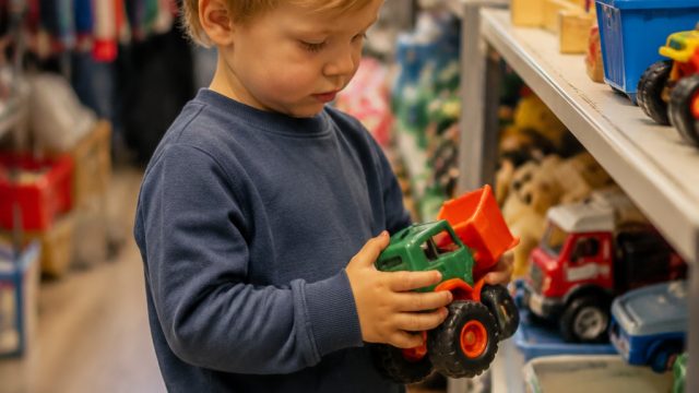 Why Thrift Stores for Children's Toys are Thriving Right Now